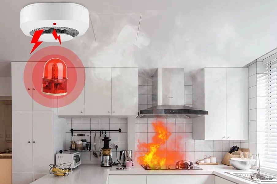 چگونه سنسورهای تشخیص دود هوشمند می‌توانند از آتش‌سوزی‌های خانگی جلوگیری کنند؟